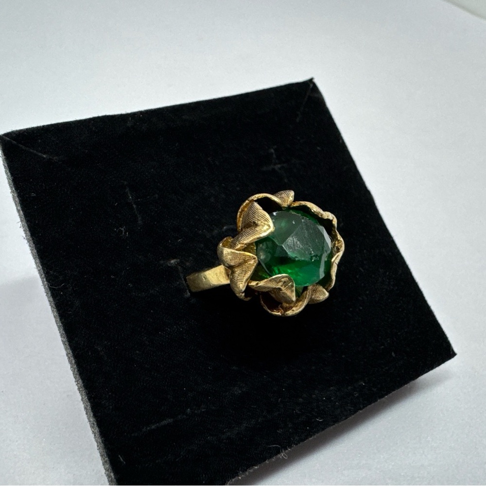 READ!! VINTAGE 10K GOLD PASTE FLOWER ESEMCO COCKTAIL RING SIZE 5.75, LEAF, 7.2g